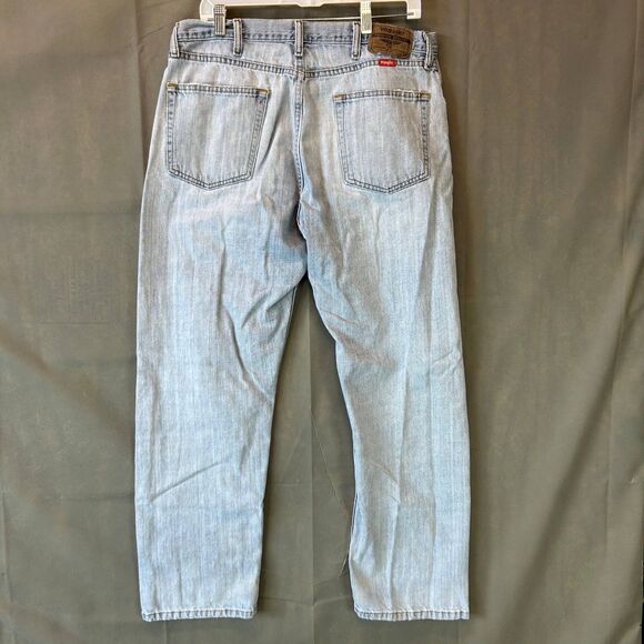 Wrangler Relaxed Fit Jeans Men’s Size 36x30 Blue Light Wash Distressed Denim - Picture 8 of 10